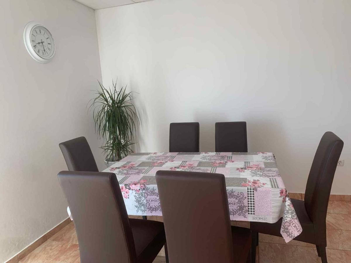 Apartments In Cizici/Insel Krk 31083 ภายนอก รูปภาพ
